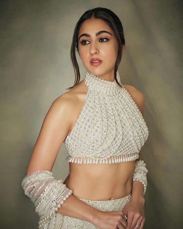 Sara Ali Khan: Age, Height, Education, Family, Career & Biography.